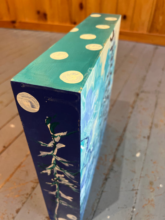 BOLD AROUND THE EDGES 11